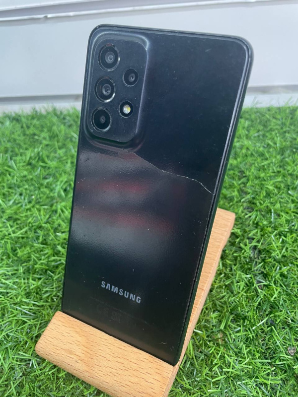 Мобильный телефон Samsung Galaxy A33 5G
