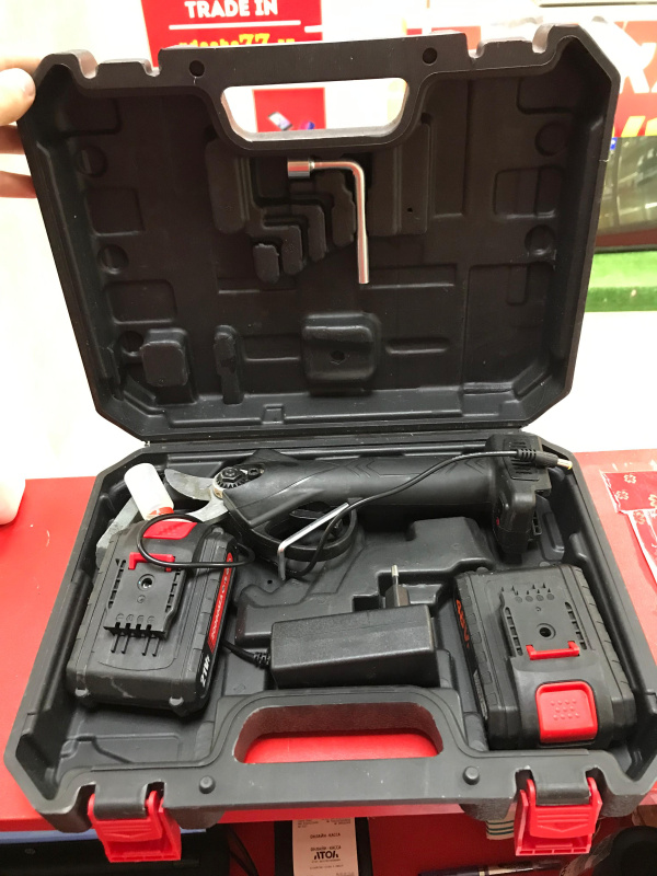 Электротриммер  ЭЛЕКТРОСЕКАТОР