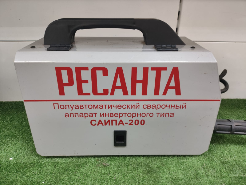 Инверторный полуавтомат (MIG-MAG) Ресанта САИПА-200