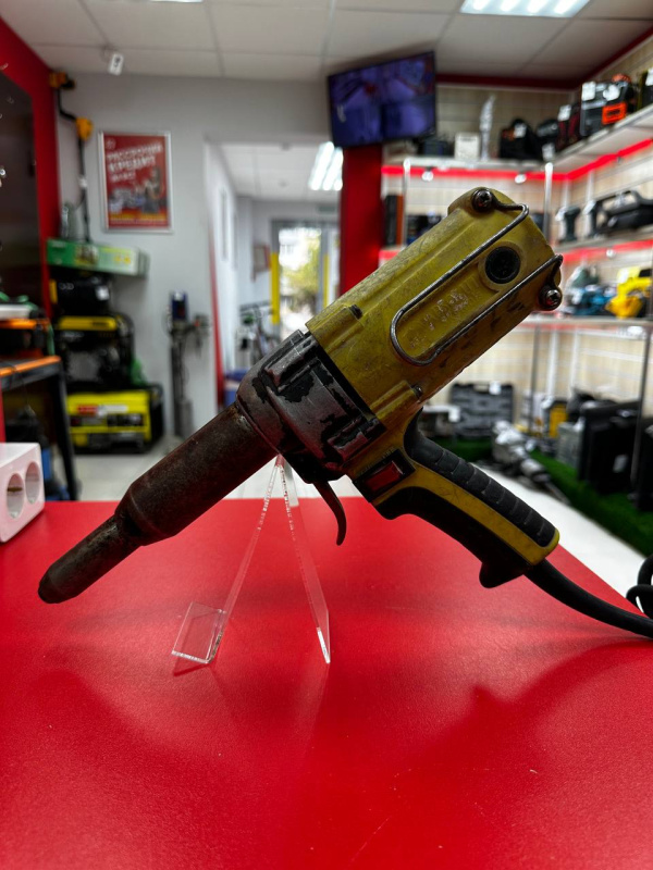 Заклепочник Absolut SkyTools SK 1006