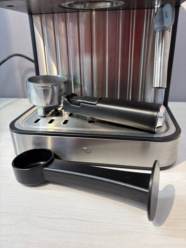 Кофемашина Reoka RKEM-200