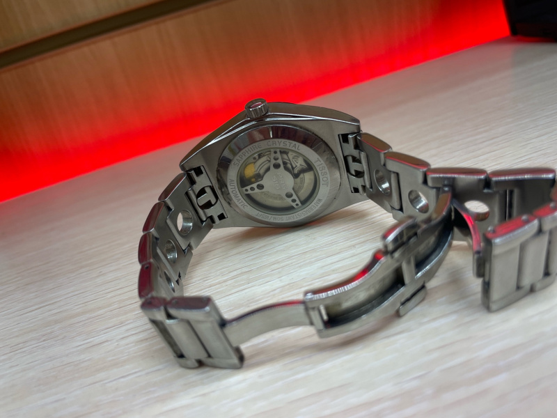 Часы наручные Tissot PRS 516