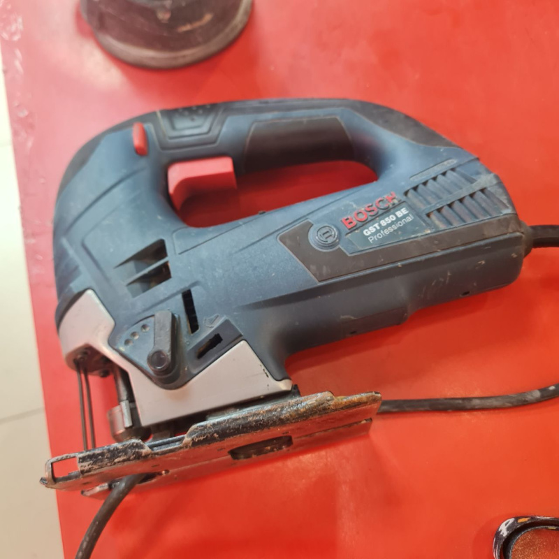 Электролобзик Bosch gst 850 be