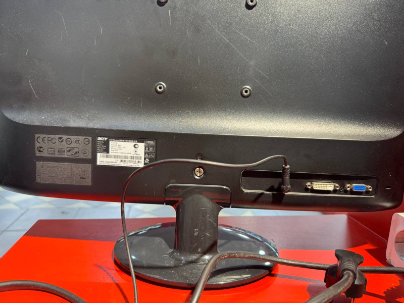 Монитор Acer S221HQL