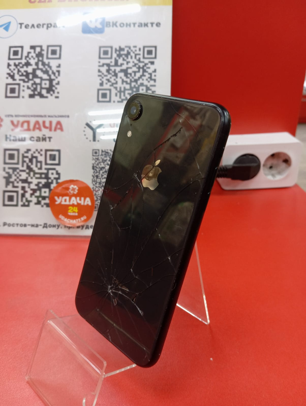 Мобильный телефон Apple iPhone XR