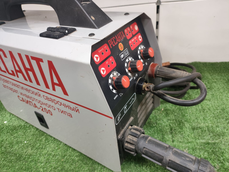Инверторный полуавтомат (MIG-MAG) Ресанта САИПА-200