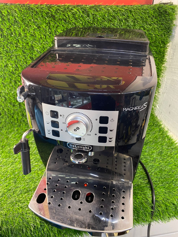 Кофемашина Redmond CМ701