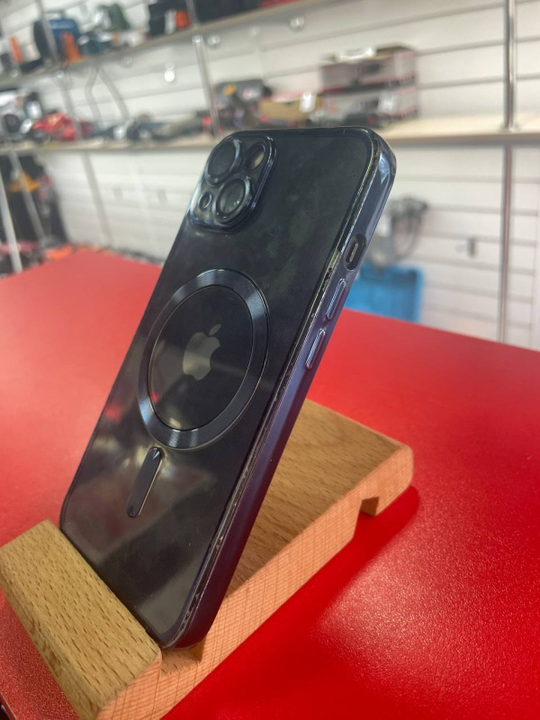 Мобильный телефон Apple iPhone 13