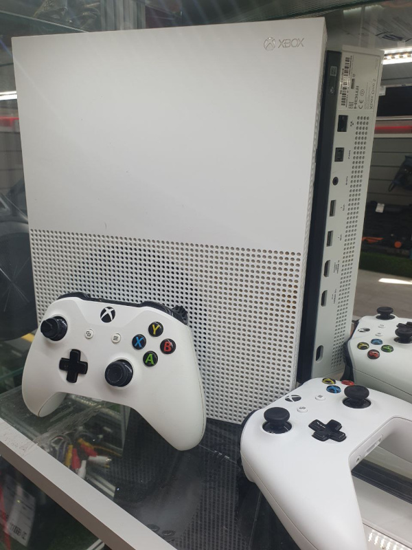Игровая приставка Xbox Series S