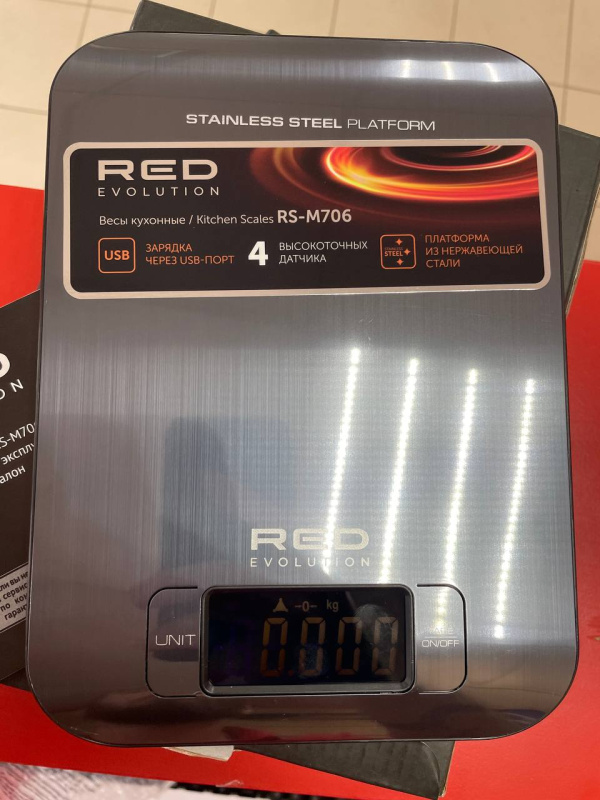 Весы  RED evolution RS-M706