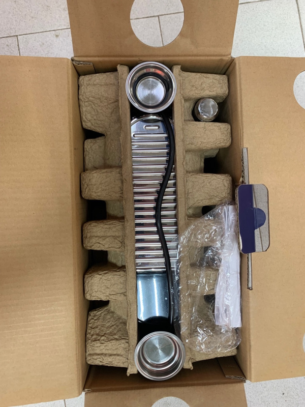 Кофемашина Delonghi EC685.m