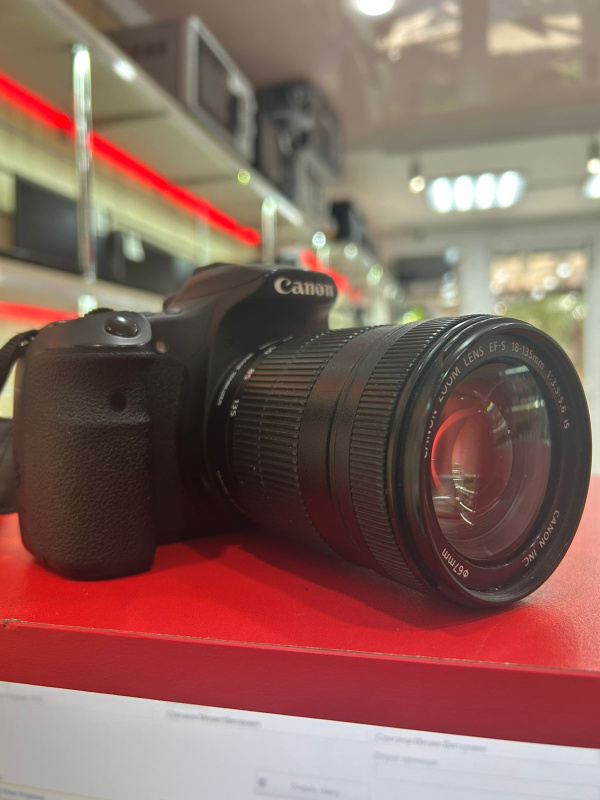 Фотоаппарат Canon ds126281