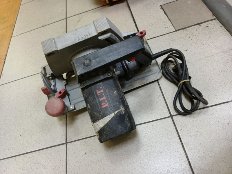 Циркулярная пила P.I.T. PKS200-C
