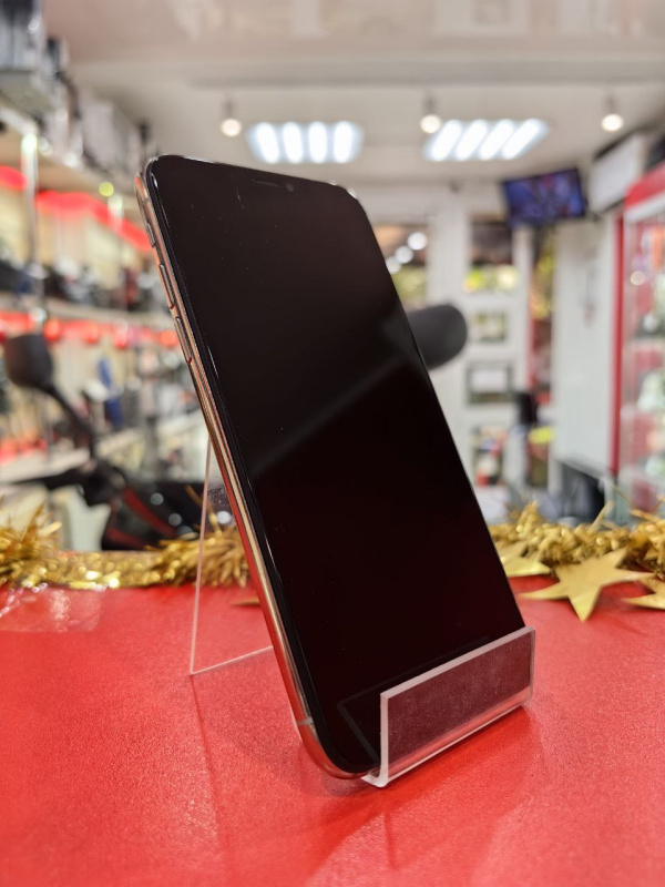 Мобильный телефон Apple iPhone X