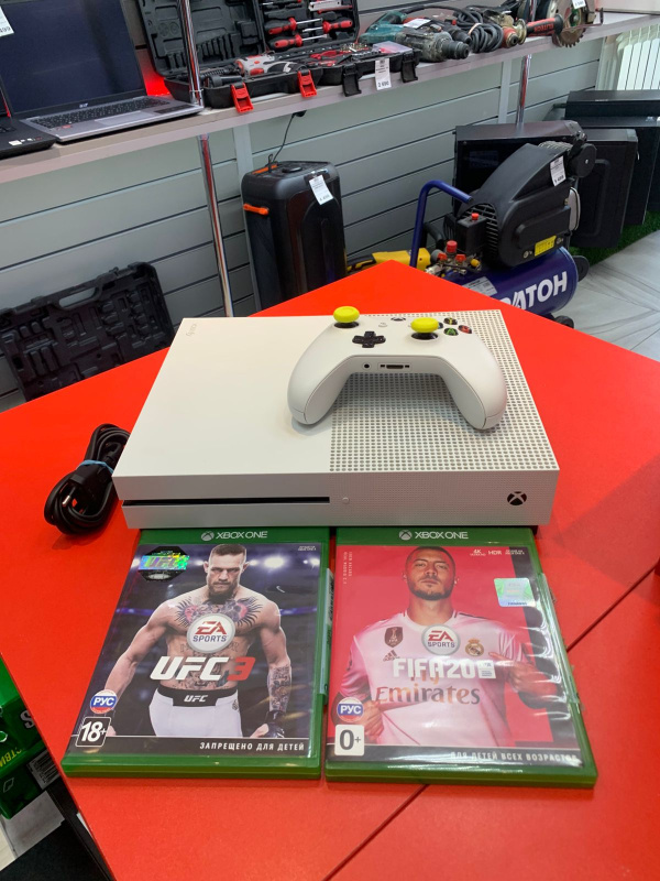 Игровая приставка Xbox one s 1000