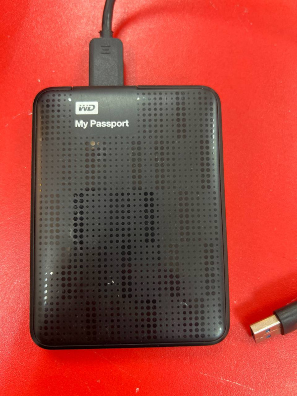 WD My Passport  Samsung MZVLW256HEHP-000H1