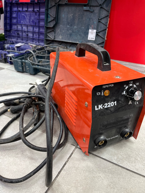 Сварочный аппарат - инвертор ММА Lider LK-2201
