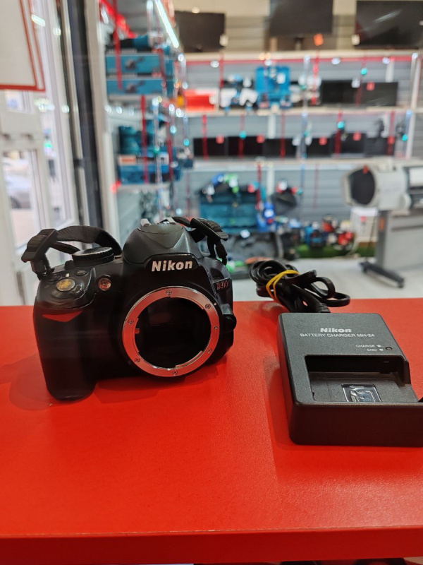 Фотоаппарат Nikon D 3000