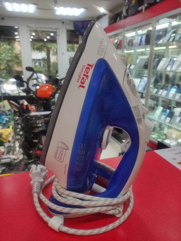Утюг Tefal FV1R10