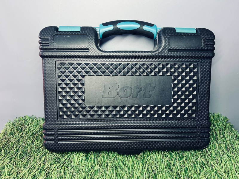 Набор инструментов bort BTK-65