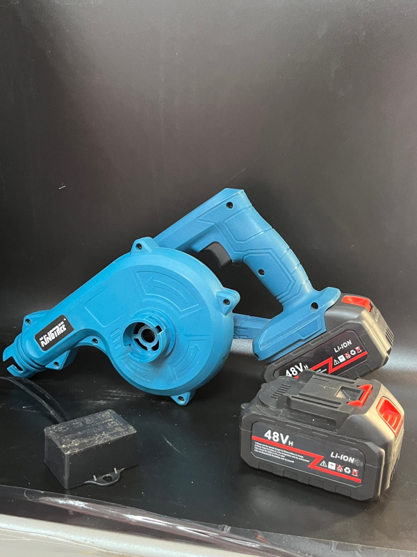 Строительный фен  .