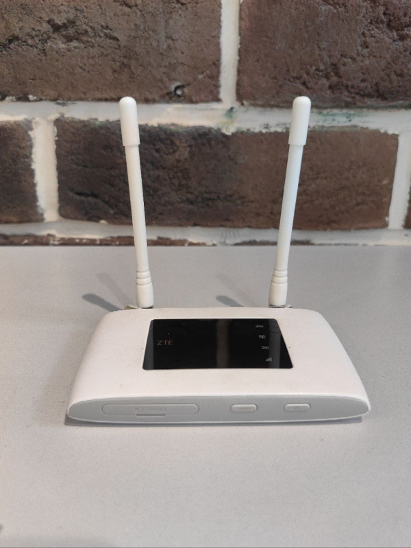 Роутер ZTE MF920U