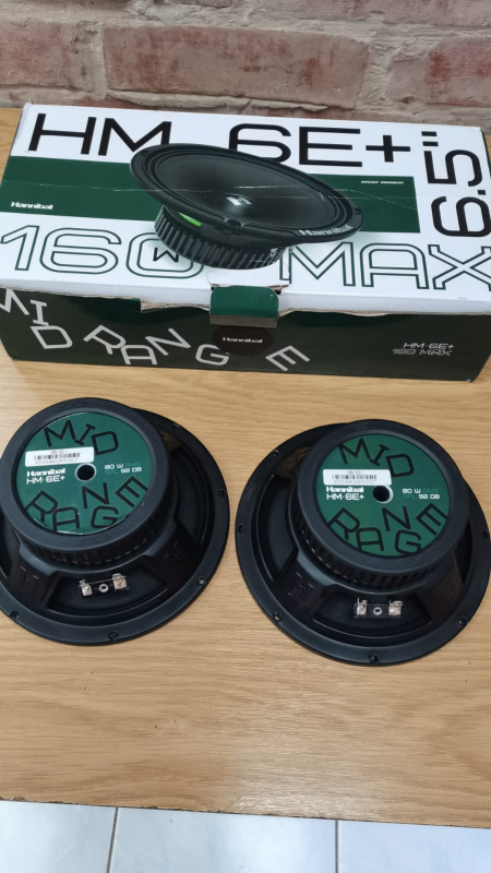 Авто сабвуфер Hannibal HM 6E+