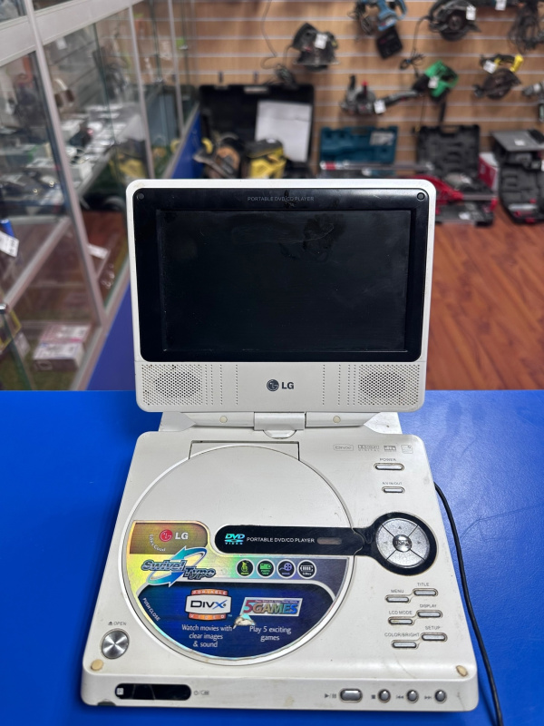 протатипный DVD LG DP172BP
