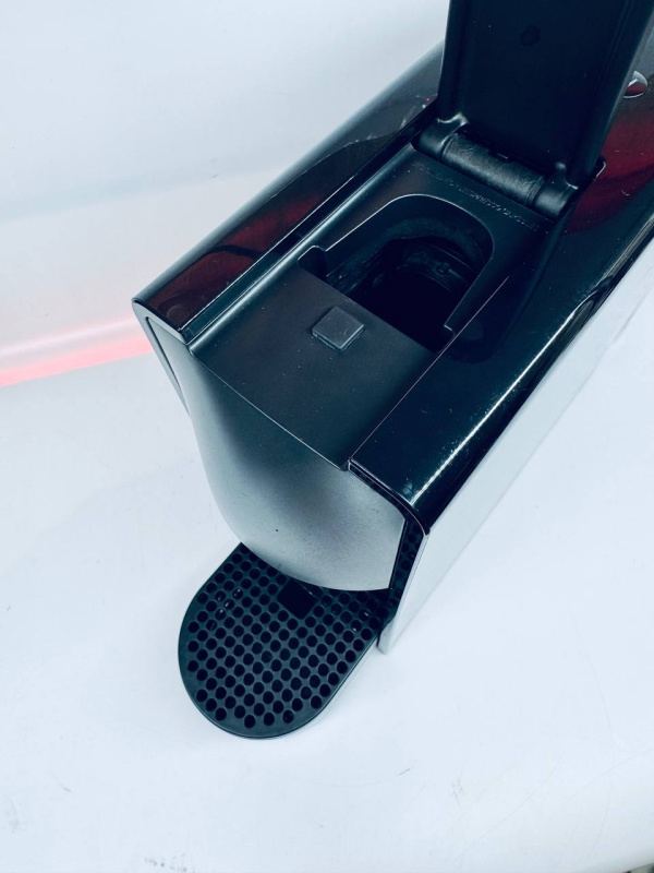 Кофемашина Nespresso Essenza Mini