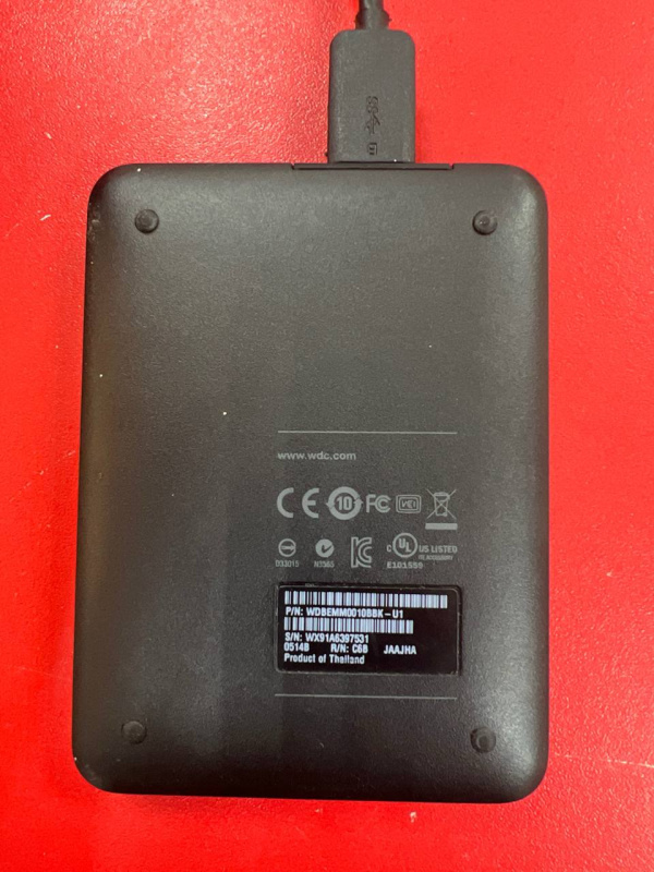 WD My Passport  Samsung MZVLW256HEHP-000H1