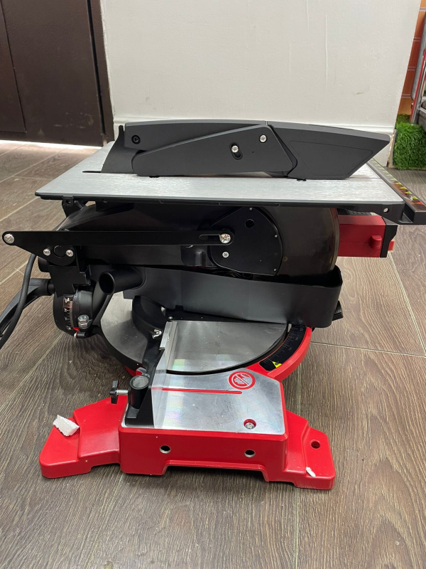 Торцовочная пила Elitech ПТК 1625