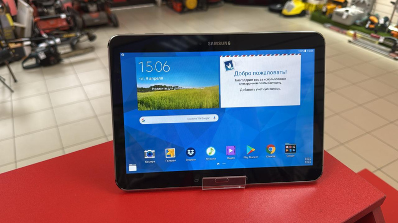 Планшет Samsung Galaxy Tab 4 10.1 SM-T530
