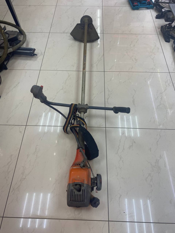 Ручная коса Oleo-Mac 25