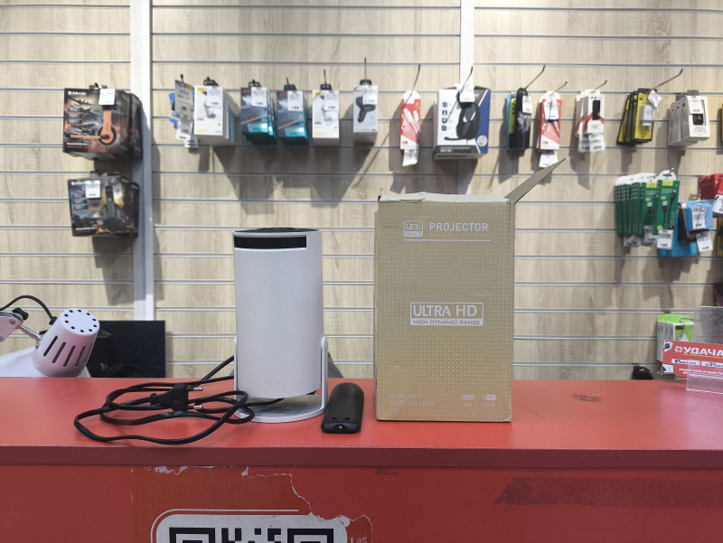 Проектор UNRAVEL PROJECT ULTRA HD