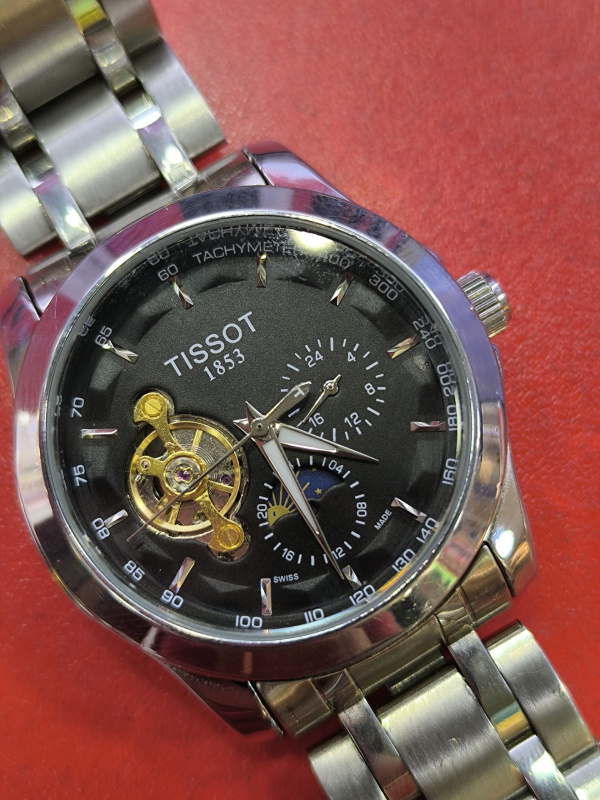 Часы наручные Tissot 1853