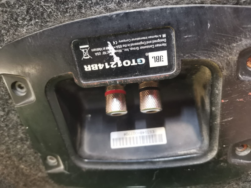 Колонки Сабуфер JBL GTO 1214