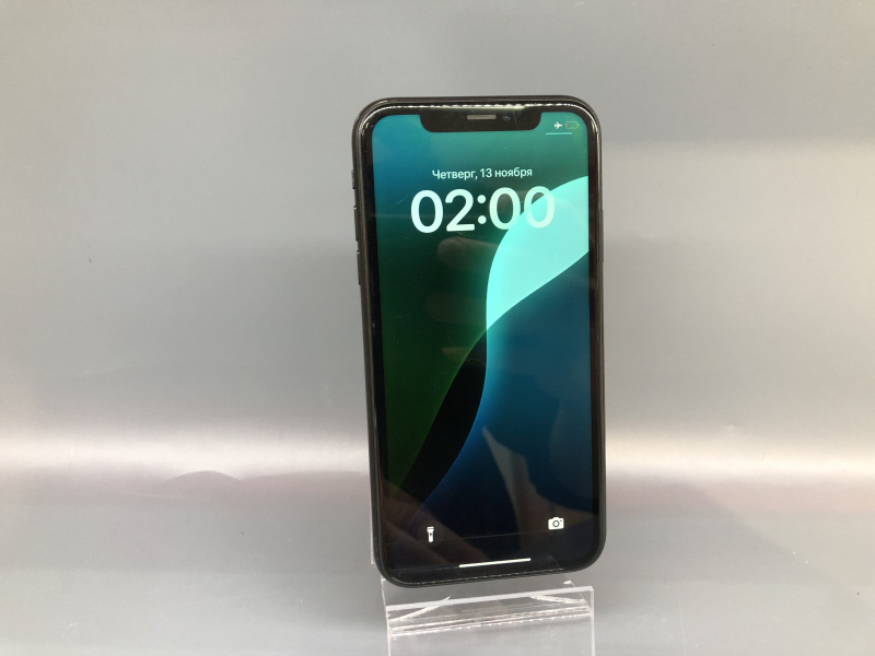 Мобильный телефон Apple iPhone XR