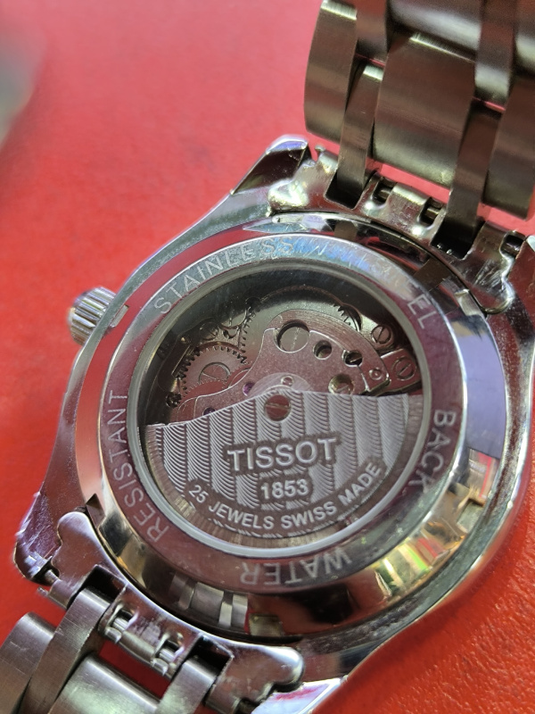 Часы наручные Tissot 1853