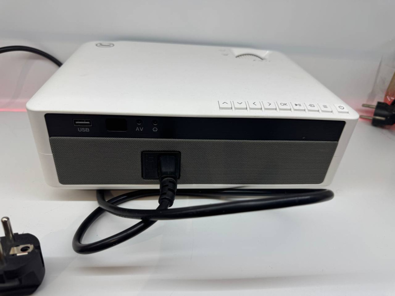 Проектор Vankyo performance v630w