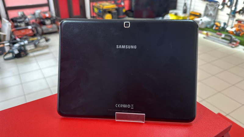 Планшет Samsung Galaxy Tab 4 10.1 SM-T530