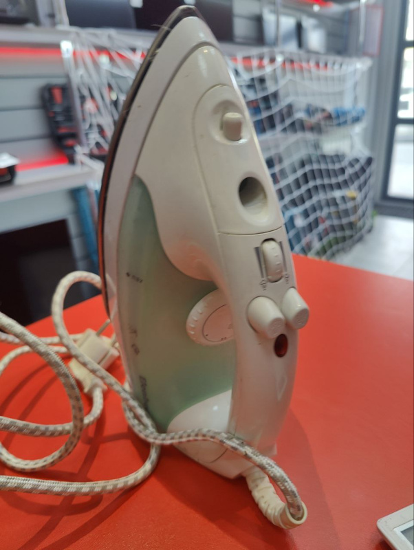 Утюг Elenberg si  3007