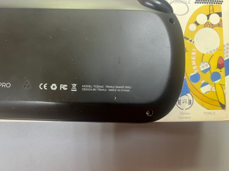 Игровая приставка  trimui smart pro