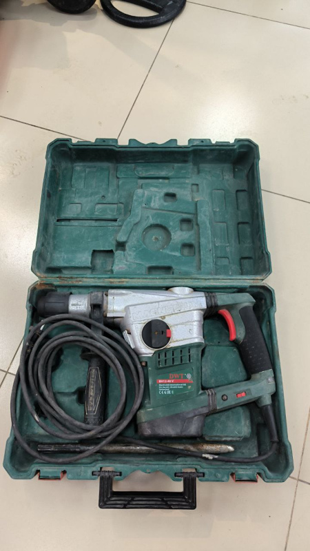 Отбойный молоток DWT BH-12-40V
