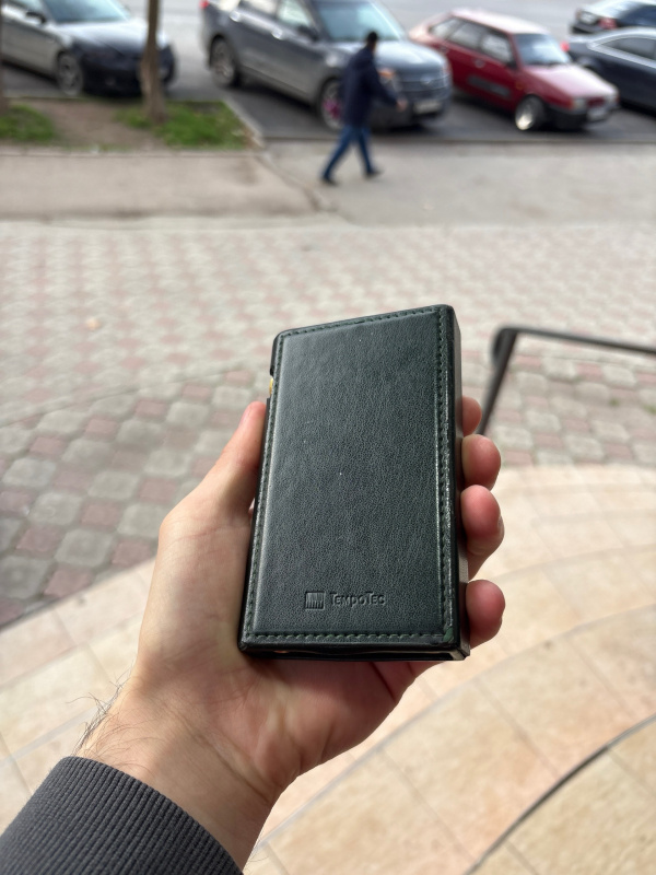 Музыкальный центр  TEMPOTEC