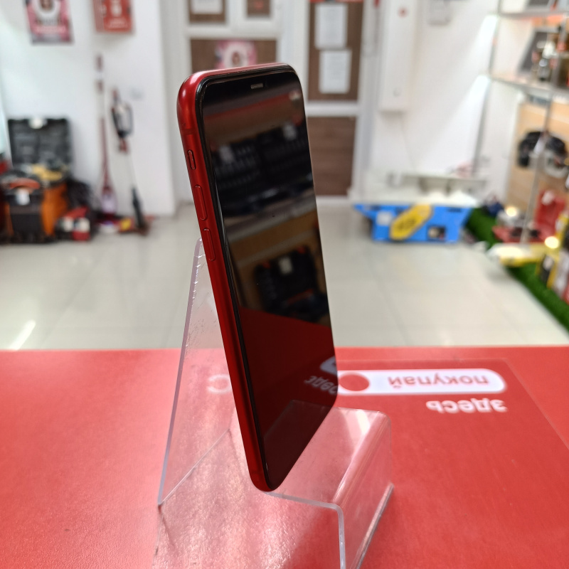 Мобильный телефон Apple iPhone XR