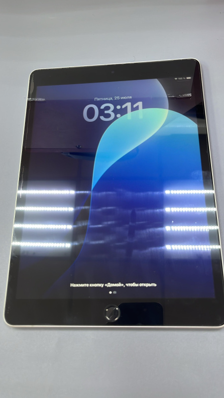 Планшет Apple iPad (9-го поколения) (2021)
