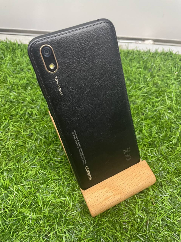 Мобильный телефон Huawei Y5 (2019)