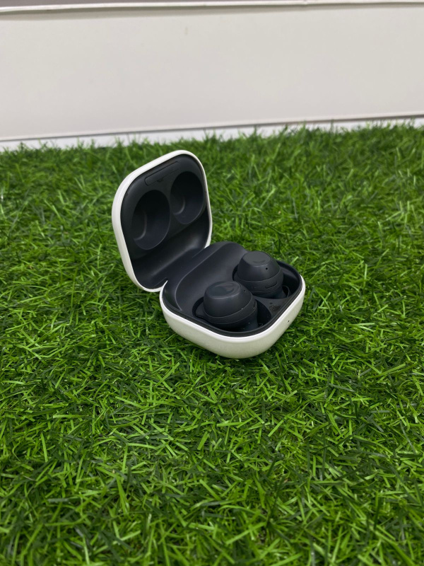 Наушники Samsung Galaxy Buds FE