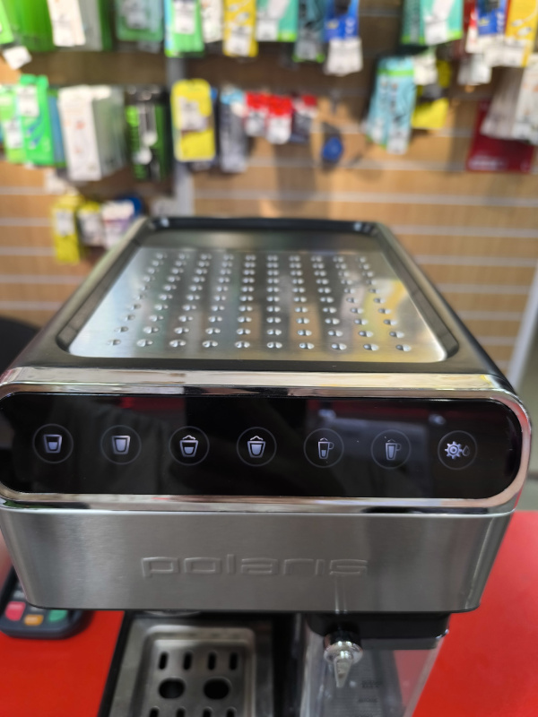 Кофемашина Polaris PCM 1535e