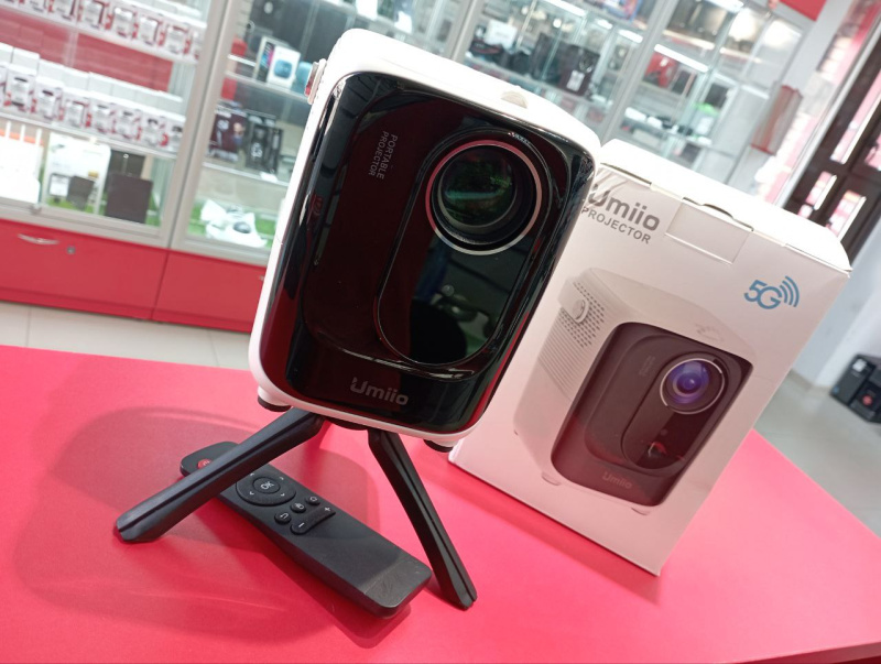 Проектор Umiio a007